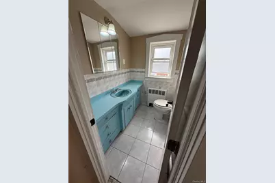 27 Caldwell, Valley Stream, NY 11580 - Photo 3