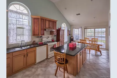 61 Lake Shore Drive W, Rock Hill, NY 12775 - Photo 5