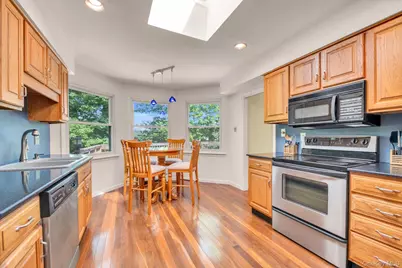 12 Compass Court, Huntington, NY 11743 - Photo 7