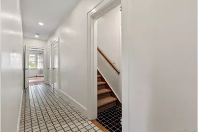 210 Aka 206 Hollywood Avenue, Tuckahoe, NY 10707 - Photo 19