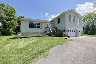 96 Velie Rd, Lagrangeville, NY 12540 - Photo 3