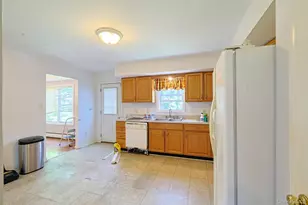 96 Velie Rd, Lagrangeville, NY 12540 - Photo 13