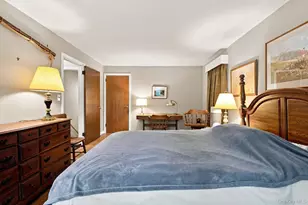 26 Reynolds Pl, Scarsdale, NY 10583 - Photo 17