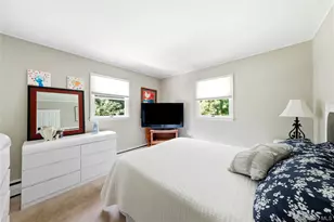 8 Harrison Ave, East Setauket, NY 11733 - Photo 19
