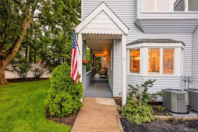 2 Windsor Court, Amityville, NY 11701 - Photo 3