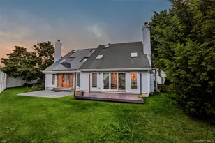 2 Windsor Ct, Amityville, NY 11701 - Photo 27