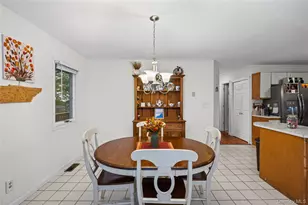2 Windsor Ct, Amityville, NY 11701 - Photo 13