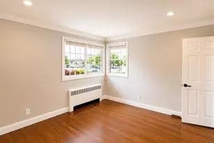 35 Taylor Ave, East Meadow, NY 11554 - Photo 15