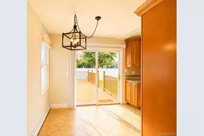 35 Taylor Avenue, East Meadow, NY 11554 - Photo 9