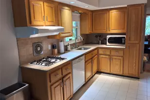 6 Strathmore Dr, New City, NY 10956 - Photo 5
