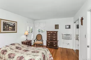 50 Jerome St, Lindenhurst, NY 11757 - Photo 11