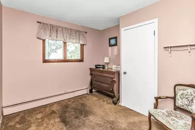 50 Jerome Street, Lindenhurst, NY 11757 - Photo 13