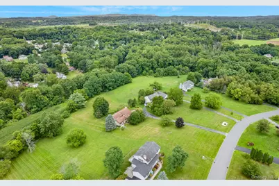 27 Patricia Drive, Pleasant Valley, NY 12569 - Photo 23