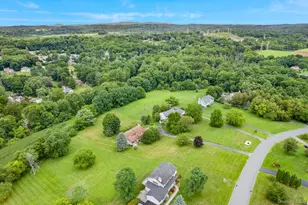 27 Patricia Dr, Pleasant Valley, NY 12569 - Photo 23