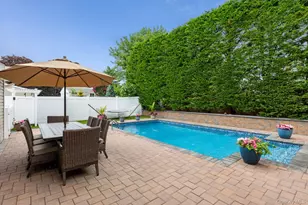 19 Clearwater Ln, West Islip, NY 11795 - Photo 41