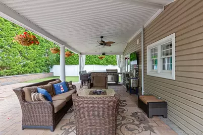 19 Clearwater Lane, West Islip, NY 11795 - Photo 31