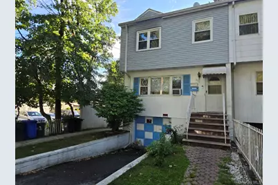 462 S 3rd Avenue, Mount Vernon, NY 10550 - Photo 1