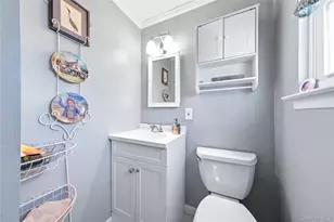 53 Comerford St, Port Jefferson, NY 11776 - Photo 15