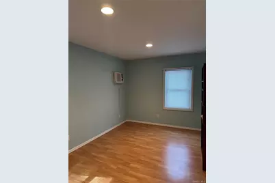 63 Franklin Avenue #2, Glen Cove, NY 11542 - Photo 9