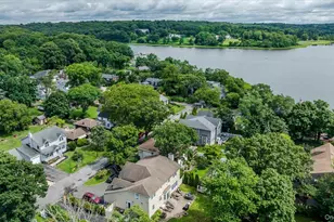 13 Meadow Ln, Bayville, NY 11709 - Photo 35