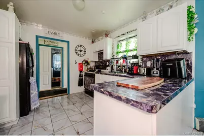 13 Meadow Lane, Bayville, NY 11709 - Photo 9