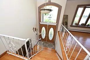 859 Maloon Ave, Franklin Square, NY 11010 - Photo 19