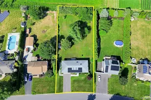 124 Donna Dr, Calverton, NY 11933 - Photo 37