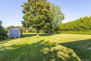 124 Donna Dr, Calverton, NY 11933 - Photo 29