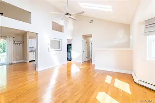 124 Donna Dr, Calverton, NY 11933 - Photo 11