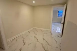 59-26 Grove St, Ridgewood, NY 11385 - Photo 19
