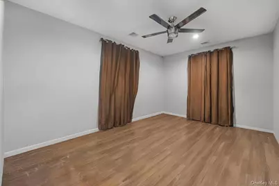 571 Park Avenue, West Hempstead, NY 11552 - Photo 15