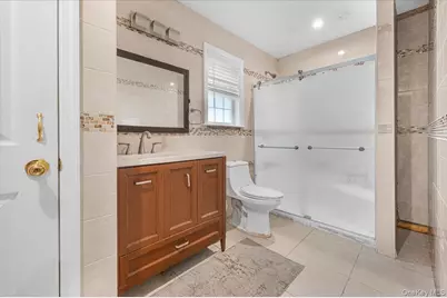 571 Park Avenue, West Hempstead, NY 11552 - Photo 11