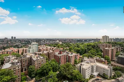 3333 Henry Hudson Parkway #22C, Bronx, NY 10463 - Photo 1