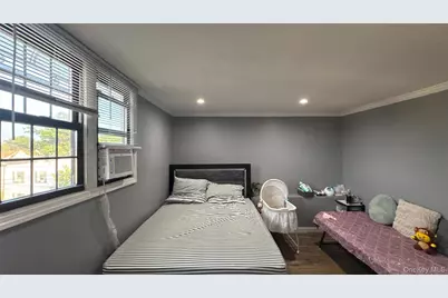 9528 132nd Street, Richmond Hill, NY 11419 - Photo 23