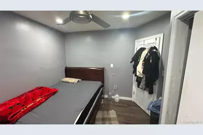 9528 132nd Street, Richmond Hill, NY 11419 - Photo 9