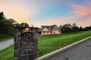 176 Beverly Rd, Chester, NY 10918 - Photo 3