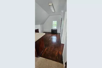 70 Washington Avenue #3rd Floor Apt, Suffern, NY 10901 - Photo 3