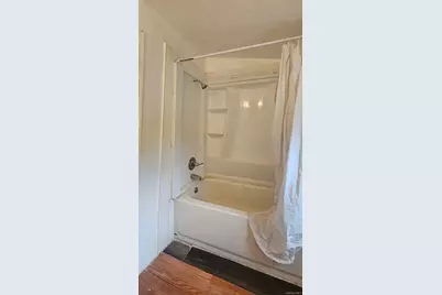 70 Washington Avenue #3rd Floor Apt, Suffern, NY 10901 - Photo 5