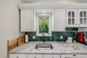 7 Locust Dr, Greenwood Lake, NY 10925 - Photo 11