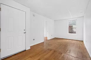 54 Gifford Ave, Poughkeepsie, NY 12601 - Photo 31