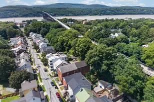 54 Gifford Ave, Poughkeepsie, NY 12601 - Photo 3