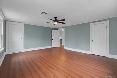 143 Chatterton Parkway #2nd floor, White Plains, NY 10606 - Photo 11