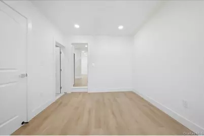 3038 Tiemann Avenue, Bronx, NY 10469 - Photo 17