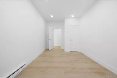 3038 Tiemann Avenue, Bronx, NY 10469 - Photo 15