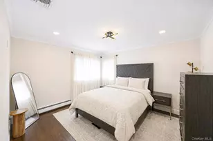 4 Balsam Dr, Hicksville, NY 11801 - Photo 17