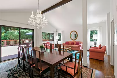 68 Burns Place, Briarcliff Manor, NY 10510 - Photo 11