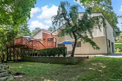 68 Burns Place, Briarcliff Manor, NY 10510 - Photo 3
