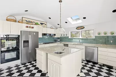 405 Dune Road, Westhampton Beach, NY 11978 - Photo 7