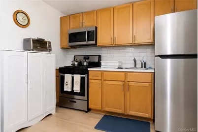 84-39 153rd Avenue #6B, Howard Beach, NY 11414 - Photo 7
