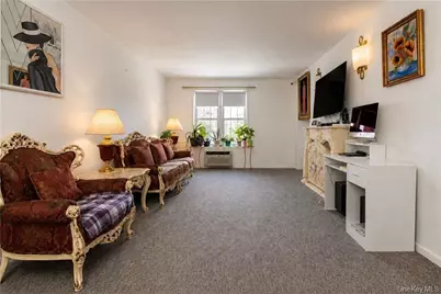 84-39 153rd Avenue #6B, Howard Beach, NY 11414 - Photo 5